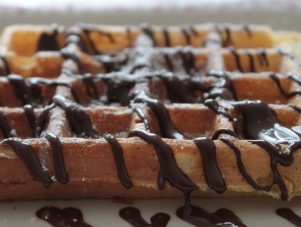 Restaurant Soissons La Bourse Aux Grains : gaufre chocolat