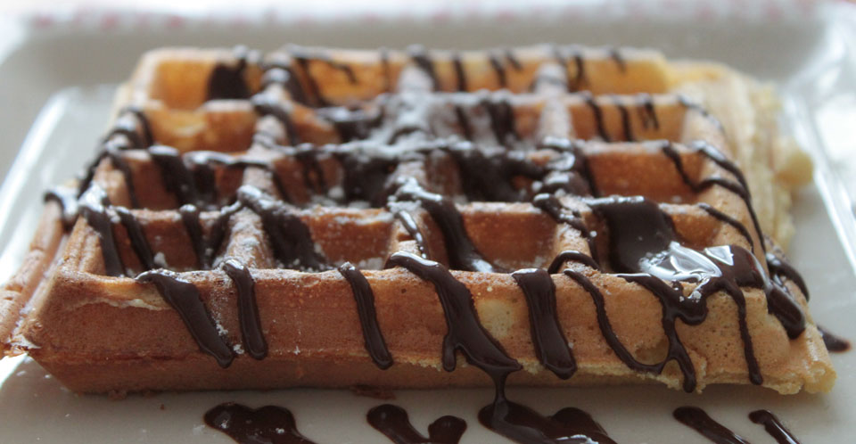 Restaurant Soissons La Bourse Aux Grains : gaufre chocolat